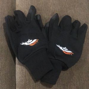 Denver Broncos Gloves